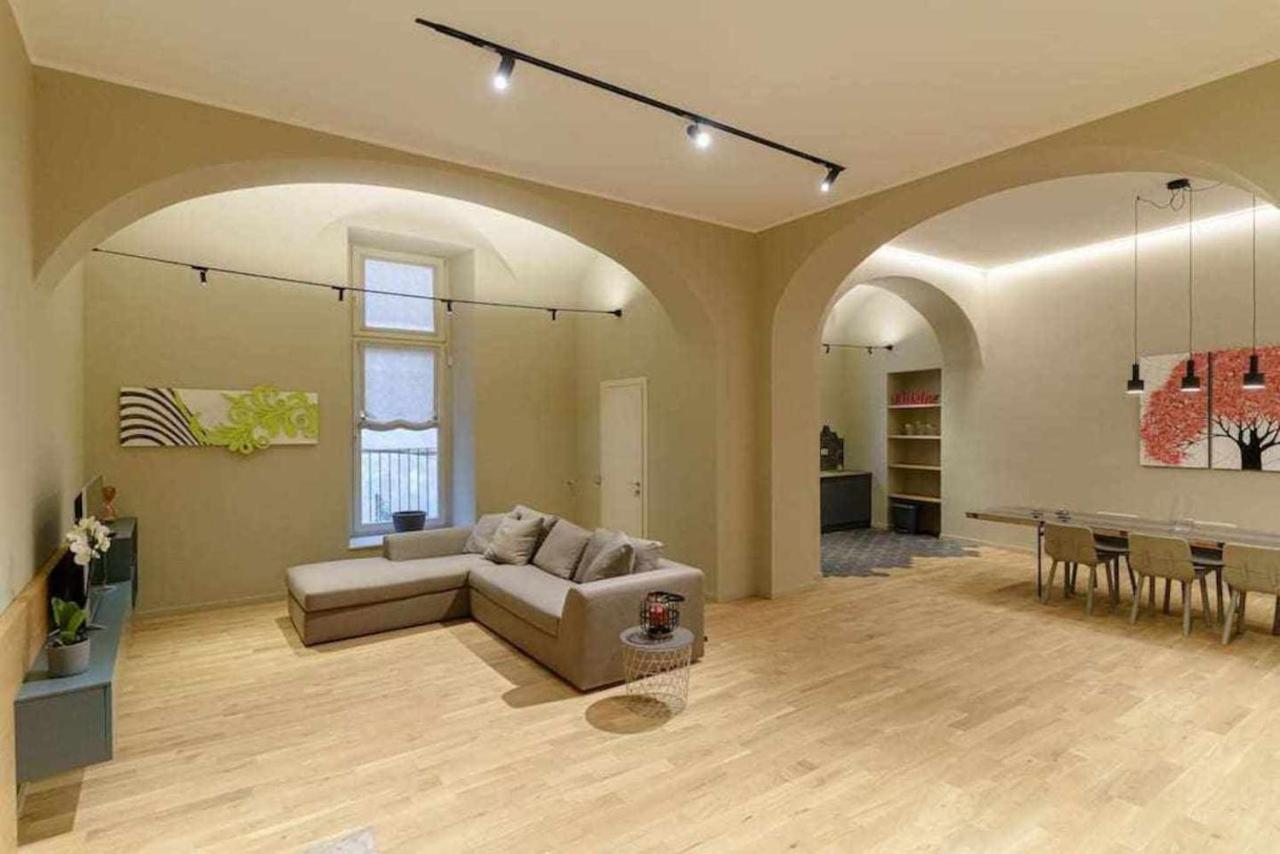 Crociferi Luxury Apartment 卡塔尼亚 外观 照片