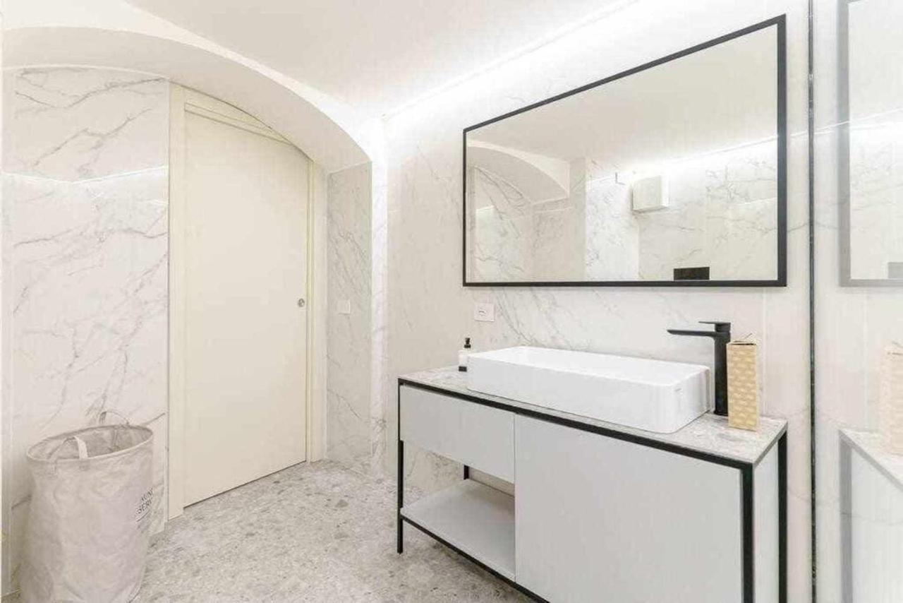 Crociferi Luxury Apartment 卡塔尼亚 外观 照片