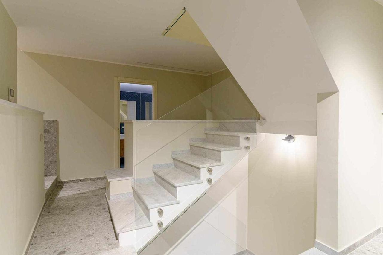 Crociferi Luxury Apartment 卡塔尼亚 外观 照片