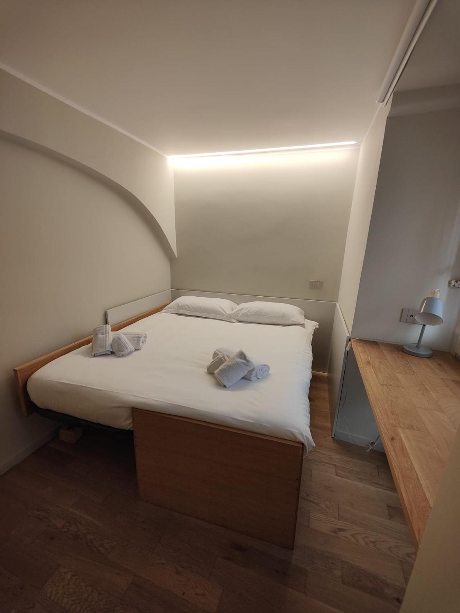 Crociferi Luxury Apartment 卡塔尼亚 外观 照片